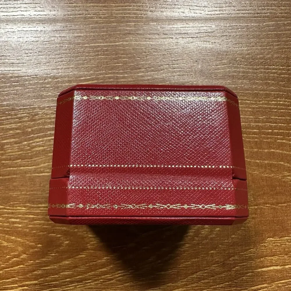 Cartier luxury quality